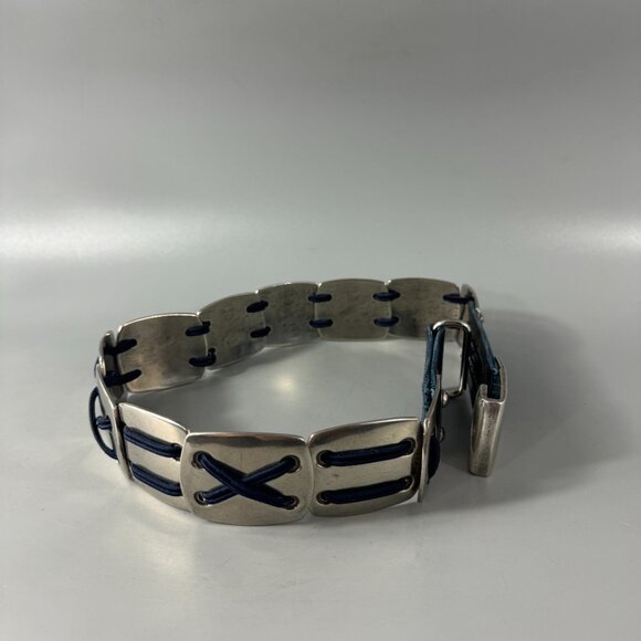 Suzi Roher Canada Blue Leather Silver-tone Metal Stretch Belt, Size Small - Picture 5 of 12